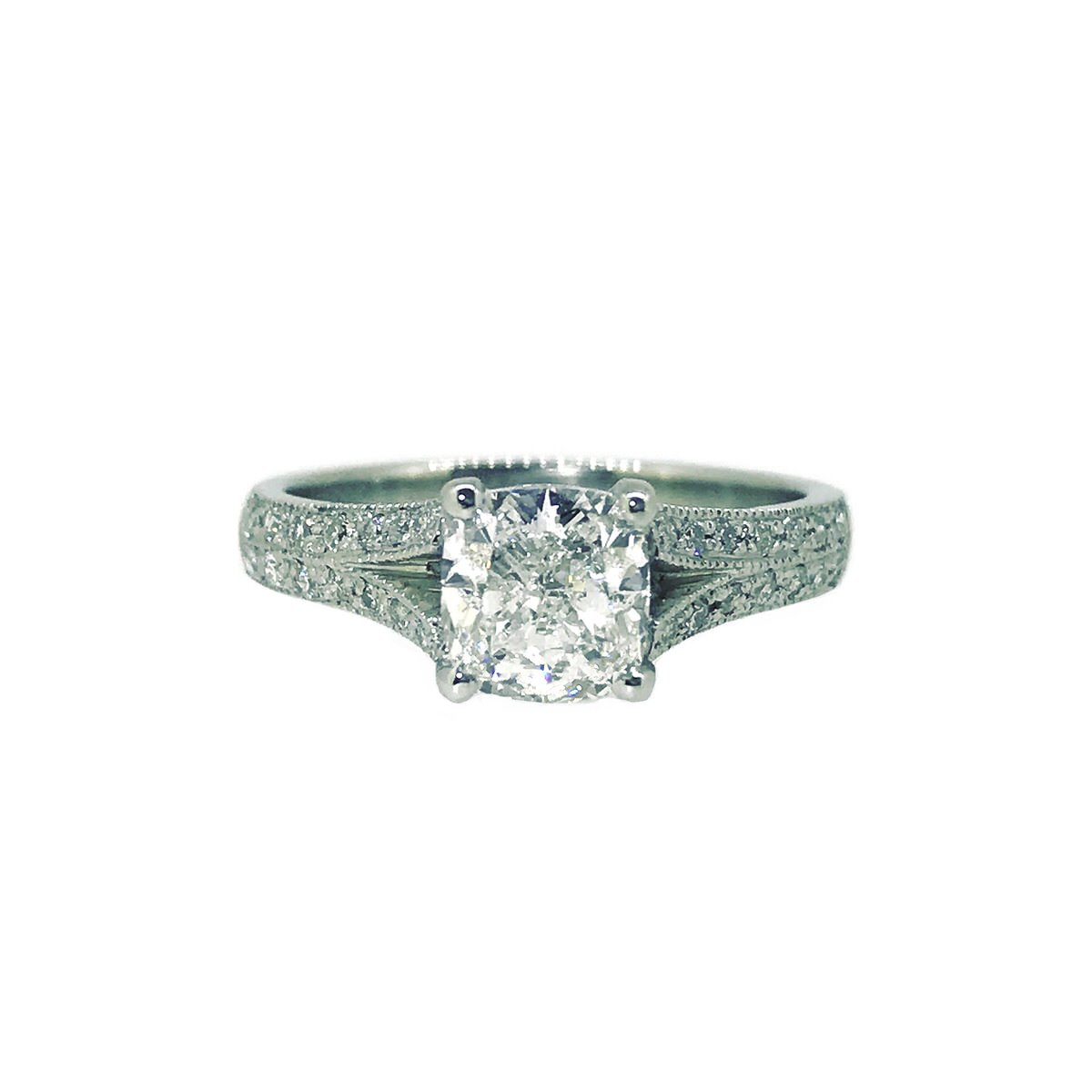 cushion-cut-elegance-1